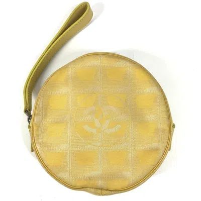 Pre-owned Chanel New Travel Line Yellow Nylon Pouch Wash Bag ()