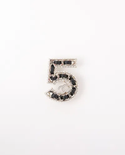 Pre-owned Chanel No.5 Brooch