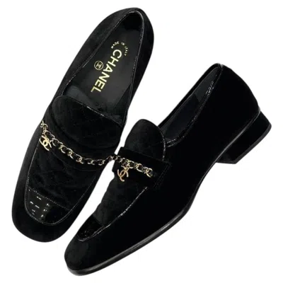 Pre-owned Chanel Nwob  Black Suede Loafers Sz.41