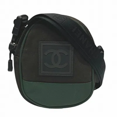 Pre-owned Chanel Nylon Canvas Shoulder Bag () In Multi