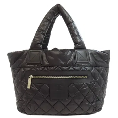 Pre-owned Chanel Nylon Handbag () In Black