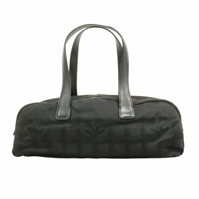 Pre-owned Chanel Nylon Handbag () In Black