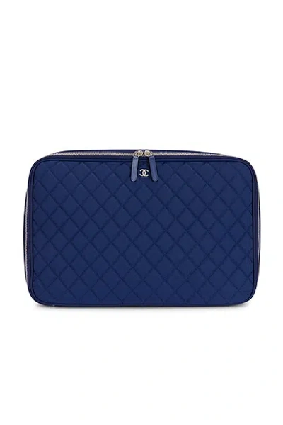 Pre-owned Chanel Nylon Laptop Case In Blue