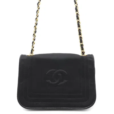 Pre-owned Chanel Nylon Leather Shoulder Bag () In Black
