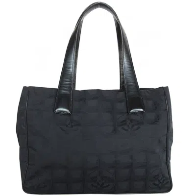 Pre-owned Chanel Nylon Leather Tote Bag () In Black