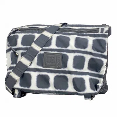 Pre-owned Chanel Nylon Shoulder Bag () In Multi