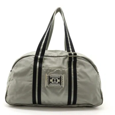 Pre-owned Chanel Nylon Shoulder Bag () In Silver