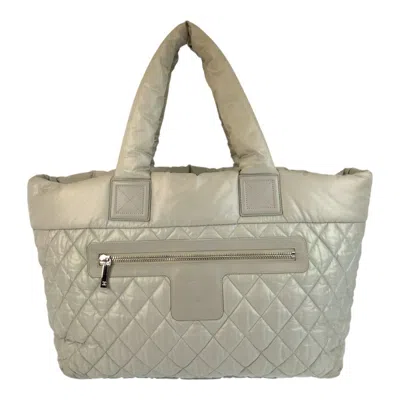 Pre-owned Chanel Nylon Shoulder Bag Tote Bag () In Gray
