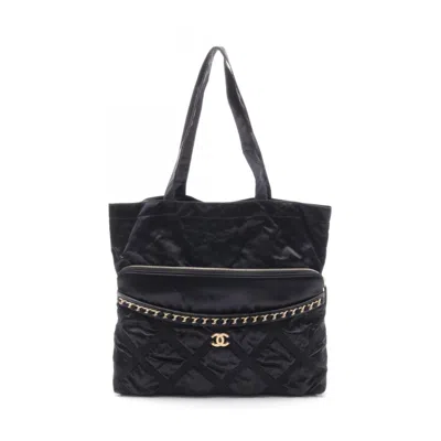 Pre-owned Chanel Nylon Tote Bag () In Black