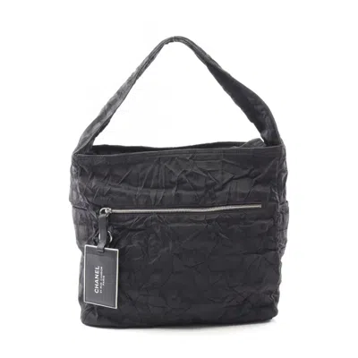 Pre-owned Chanel Nylon Tote Bag () In Black