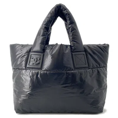 Pre-owned Chanel Nylon Tote Bag () In Black