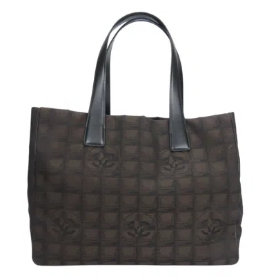 Pre-owned Chanel Nylon Tote Bag () In Multi