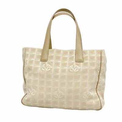 Pre-owned Chanel Nylon Tote Bag () In Sand