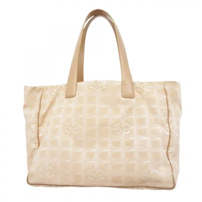 Pre-owned Chanel Nylon Tote Bag () In Sand