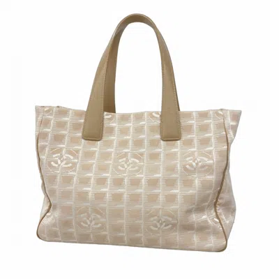Pre-owned Chanel Nylon Tote Bag () In Sand