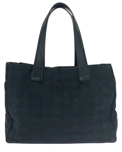 Pre-owned Chanel Nylon/leather Tote Bag (authentic Pre-loved)