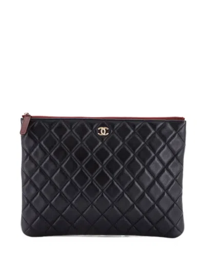 Pre-owned Chanel O Case Quilted Lambskin Medium Clutch Bag In Black