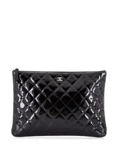 Pre-owned Chanel O Case Quilted Patent Medium Clutch Bag In Black