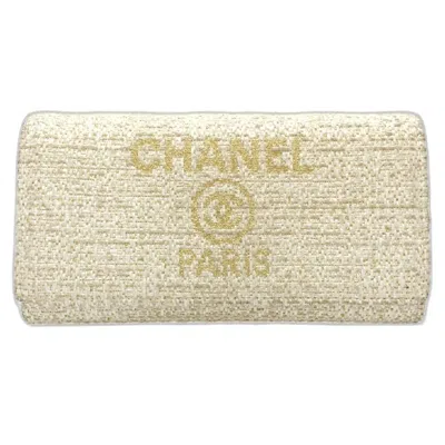 Pre-owned Chanel Off-white Canvas Long Wallet (bi-fold) ()