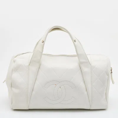 Pre-owned Chanel Offdouble Quilt Leather Bowler Bag In White