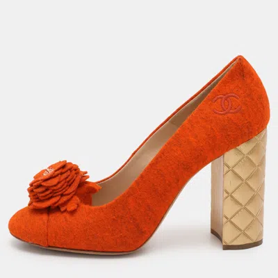 Pre-owned Chanel Orange Felt Embellished Quilted Block Heel Pumps Size 40