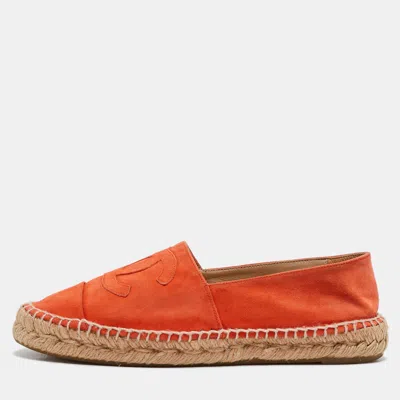 Pre-owned Chanel Orange Suede Cc Cap Toe Espadrille Flats Size 39