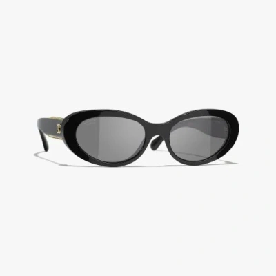 Chanel Oval Sunglasses In Black