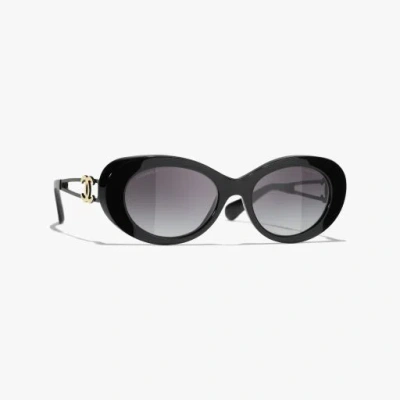 Chanel Oval Sunglasses In Black