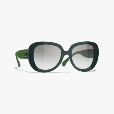 Chanel Oval Sunglasses In Black