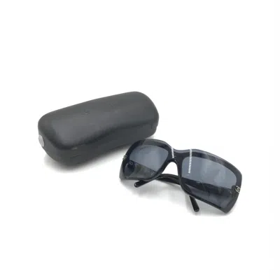 Pre-owned Chanel Oversized Black Sunglasses With Women's Case ()