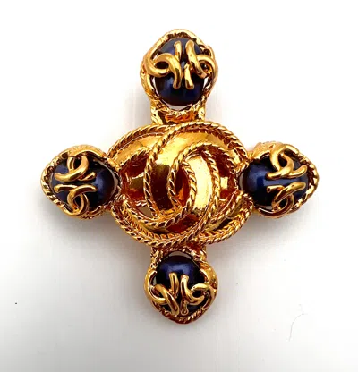 Pre-owned Chanel Paris 1995 A Brooch In Multi
