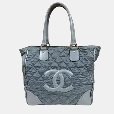 Pre-owned Chanel Paris New York Line Coco Mark Gray Nylon Leather Tote Bag