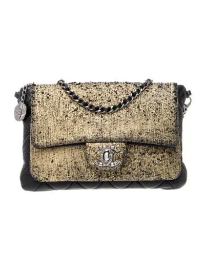Pre-owned Chanel Paris-bombay Mineral Nights Bag In Black