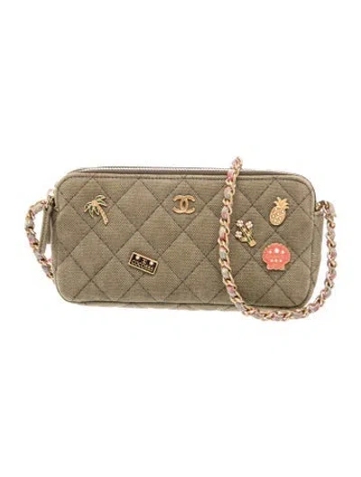 Pre-owned Chanel Paris-cuba Classics In Fabrics Clutch W/ Chain In Green