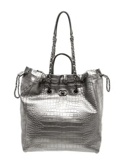 Pre-owned Chanel Paris-new York Large Coco Croc Tote In Gray