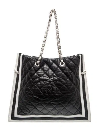 Pre-owned Chanel Paris-venice Tote In Black