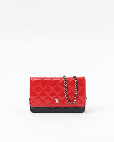 Pre-owned Chanel Patent Bi-color Wallet On Chain Bag