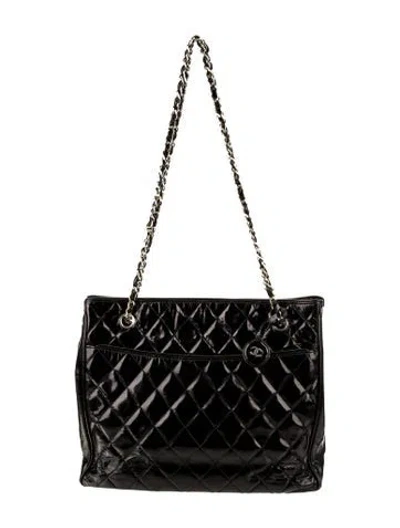 Pre-owned Chanel Patent Cc Quilted Tote In Black