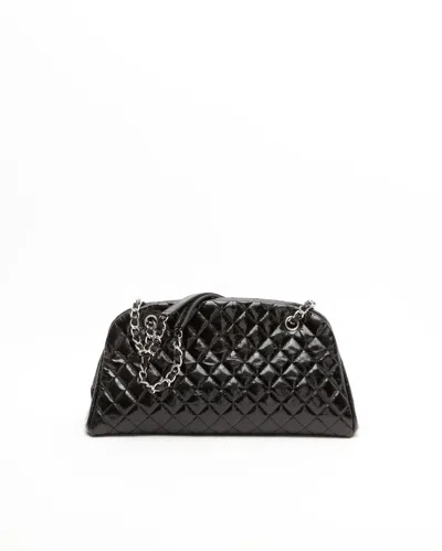 Pre-owned Chanel Patent Chain Shoulder Bag In Black
