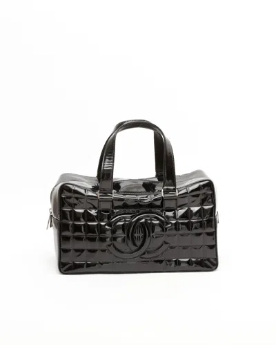 Pre-owned Chanel Patent Chocolate Bar Bag In Black