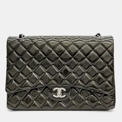 Pre-owned Chanel Patent Classic Maxi Bag In Brown