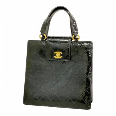 Pre-owned Chanel Patent Leather Handbag () In Brown