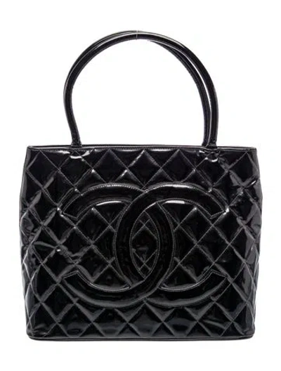 Pre-owned Chanel Patent Medallion Tote In Black