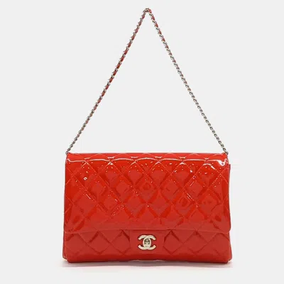 Pre-owned Chanel Patent Red Clutch And Shoulder Bag