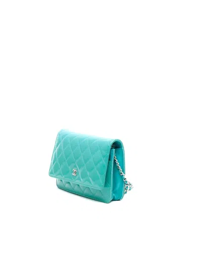 Pre-owned Chanel Patent Wallet On Chain Bag