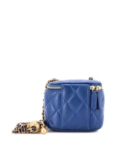 Pre-owned Chanel Pearl Crush Vanity Case With Chain Quilted Lambskin Mini Clutch Bag In Blue