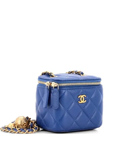 Pre-owned Chanel Pearl Crush Vanity Case With Chain Quilted Lambskin Mini Clutch Bag In Blue