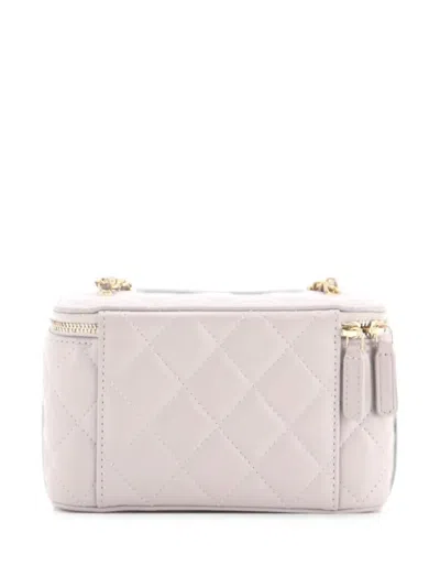 Pre-owned Chanel Pearl Crush Vanity Case With Chain Quilted Lambskin Small Clutch Bag In Grey