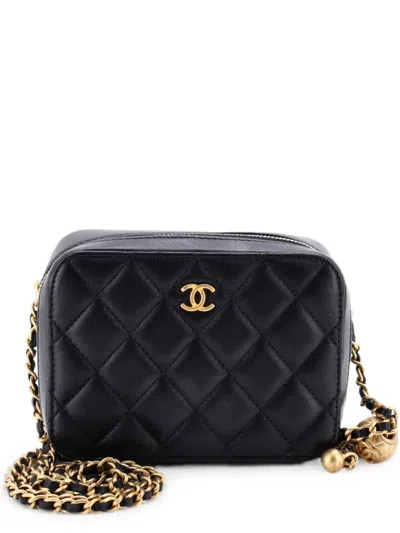 Pre-owned Chanel Pearl Crush Zip Around Vanity Case With Chain Quilted Lambskin Mini Clutch Bag In Black