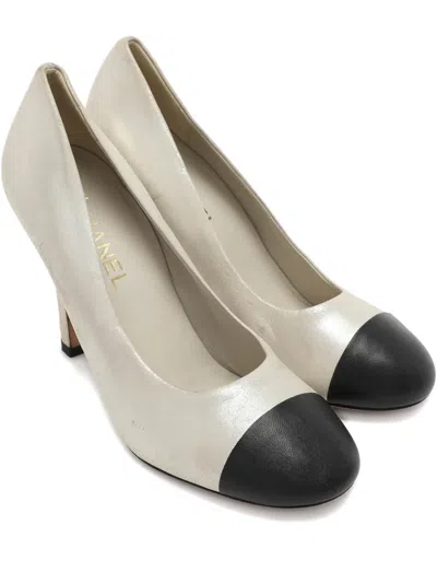 Pre-owned Chanel Pearl-embellished Heeled Pumps In Silver
